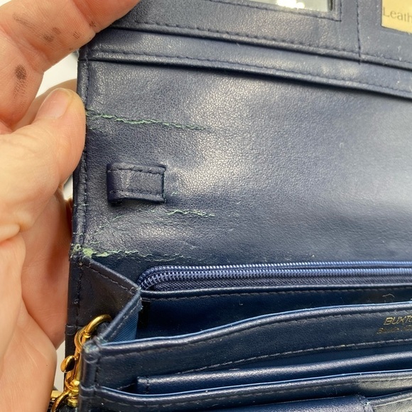 Buxton Crossbody Bag Purse Wallet
Clutch Blue Leather Card Holder Purse Bag - Picture 6 of 15